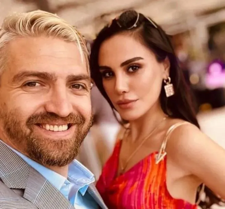 Photoshop'u abartan Şükran Ovalı önce paylaştı sonra sildi