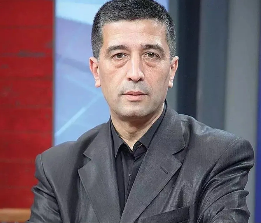 Ekranların 'Yalçın Abi'siydi... Görenler ünlü sunucuyu tanıyamadı