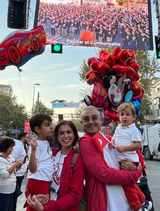 10 yıllık evlilik bitti! 'Güldür Güldür Show'un İbrahim'i Rüştü Onur Atilla duyurdu