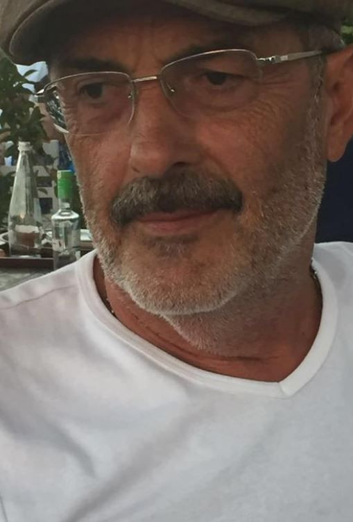 Babasını kaybeden Volkan Demirel'den duygulandıran paylaşım: "Bu kadar erken, hazırlıksız çaresiz bıraktın beni..."