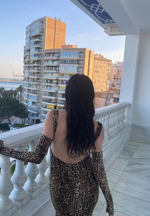 Hazar Ergüçlü'nün leopar stili gündem oldu