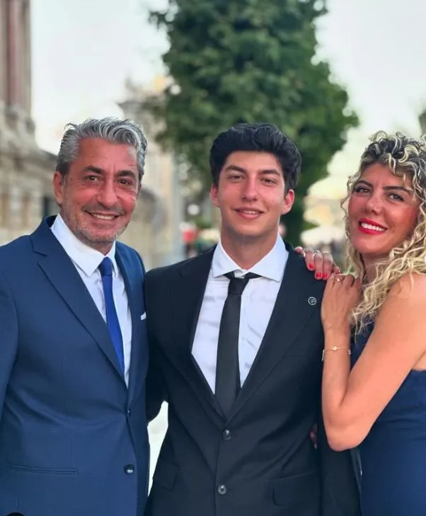 Erkan Petekkaya'nın oğlu mezun oldu: "Yolun açık olsun Cano'm"