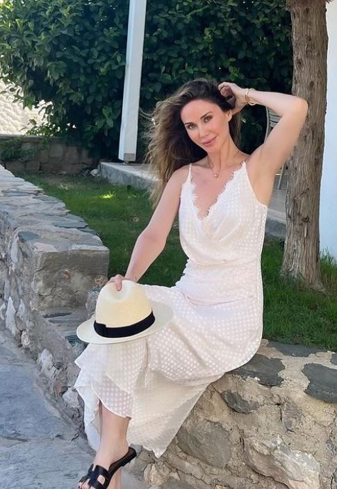 Demet Şener, Kızılcık Şerbeti'nin Pembe'si ile akraba olduğunu söyledi