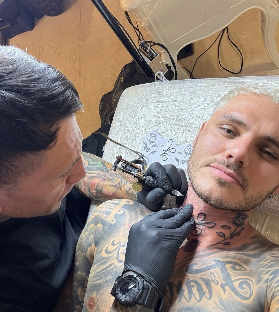 Mauro Icardi çocuklarının çizimlerini dövme yaptırdı