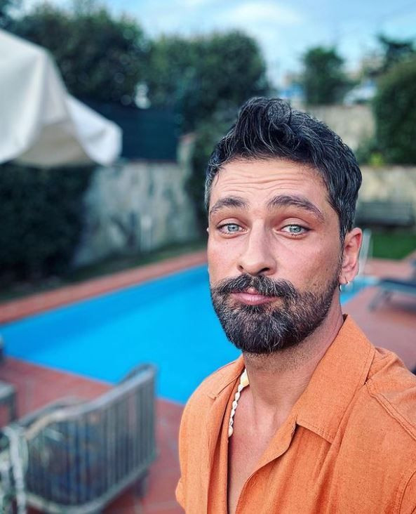 Onur Tuna imaj değişikliğine gitti! Görenler tanımakta zorlandı