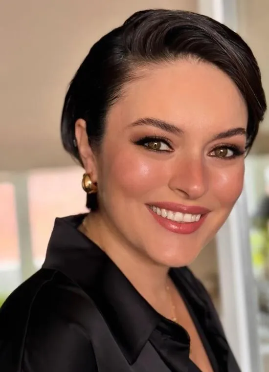 Ezgi Mola: Hastalıklı ama aynı zamanda dünyanın en güzel şeyi annelik, oğlumla büyük bir aşk yaşıyorum