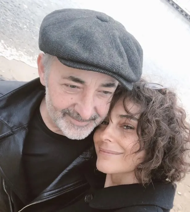 Mehmet Aslantuğ ve Arzum Onan'ın oğlu Can mezun oldu: "Yolun açık olsun canım oğlum"
