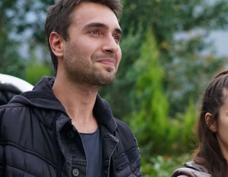 Sen Anlat Karadeniz'in Tahir'iydi... Ulaş Tuna Astepe yıllar sonra ‘İlk ve Son’ ile ekrana dönüyor