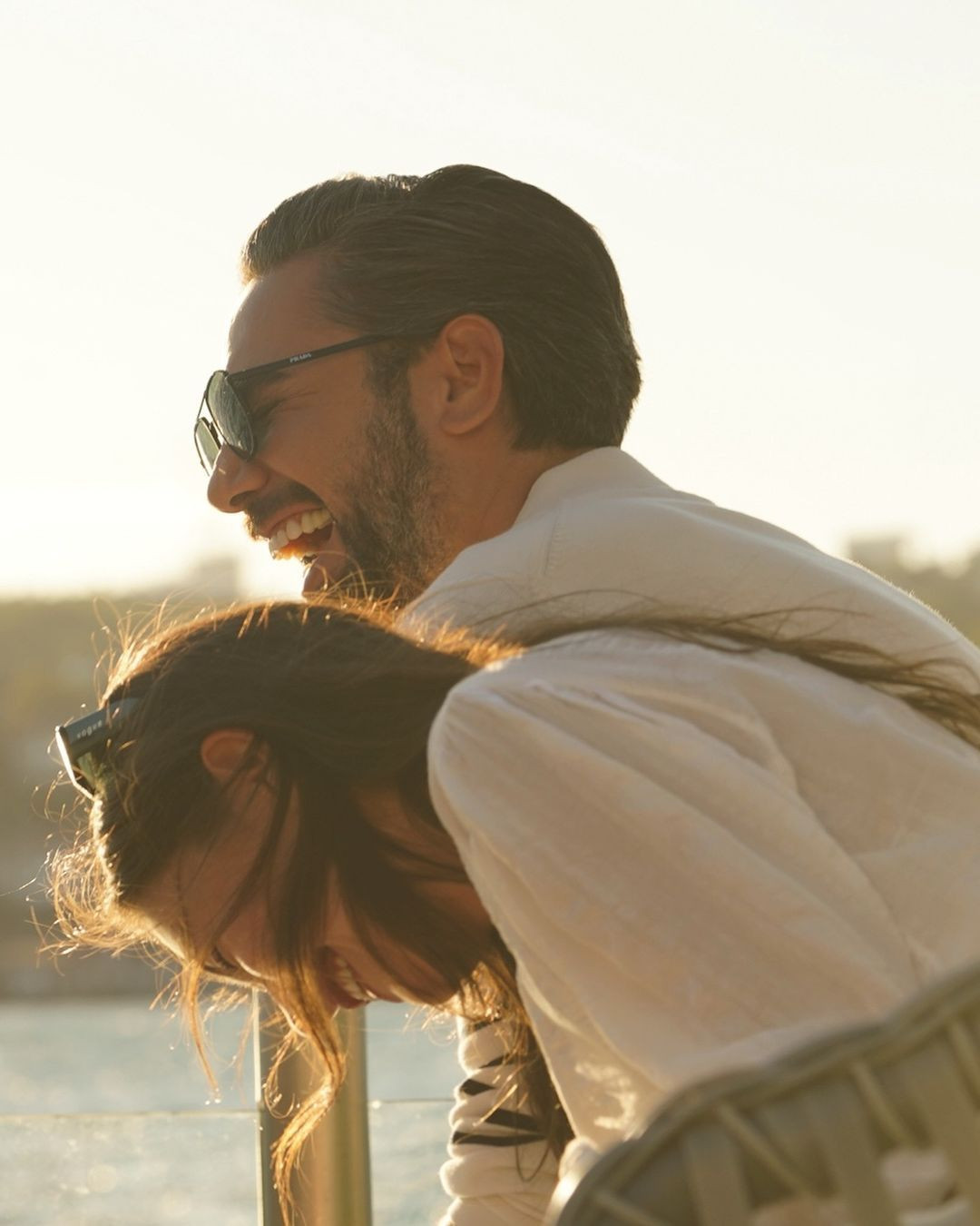 Neslihan Atagül ile Kadir Doğulu evlilik yıl dönümlerini kutladı