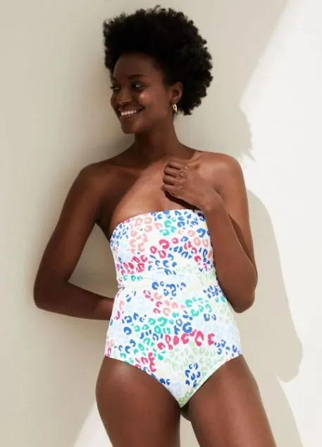 Mercek altında: Leopar desenli bikini ve mayolar