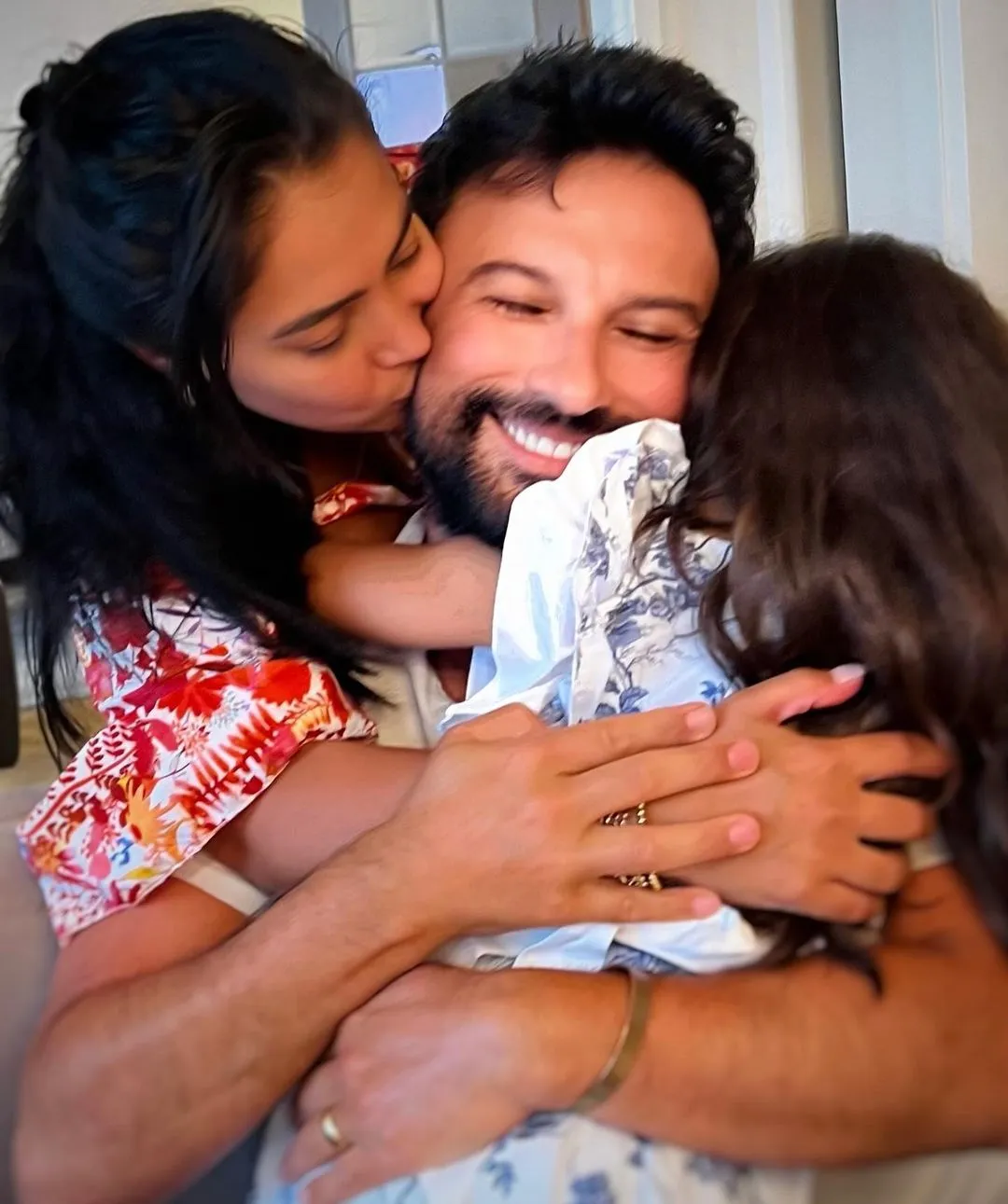 Tarkan'ın kızı Liya 6 yaşına bastı: Büyümesini istemiyorum...