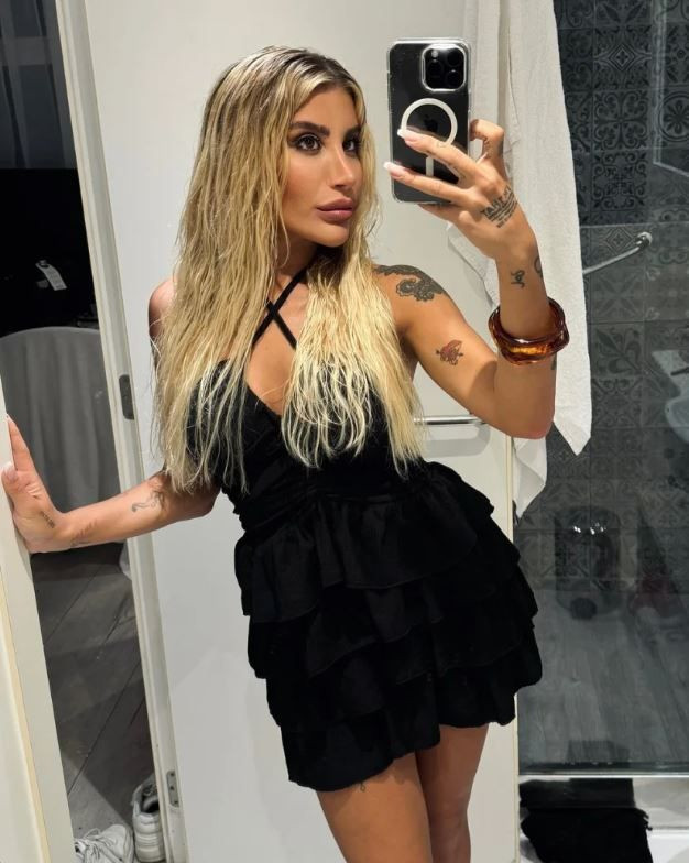 Şarkıcı İrem Derici, Barcelona tatilinden kareler paylaştı