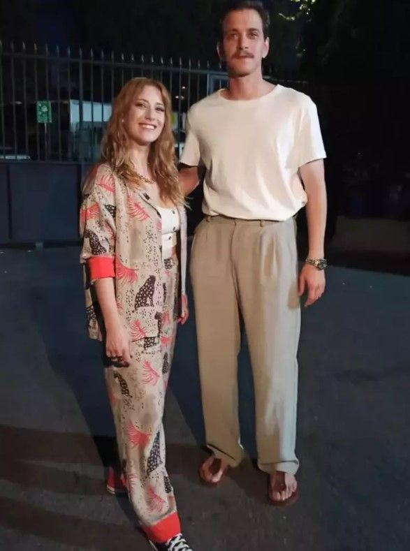 Lara Paşalı'dan Hazal Kaya'ya: Bu kadar benzemeleri şaka mı?