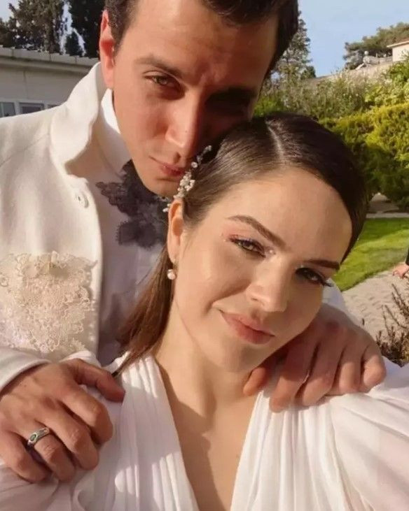 Lara Paşalı'dan Hazal Kaya'ya: Bu kadar benzemeleri şaka mı?
