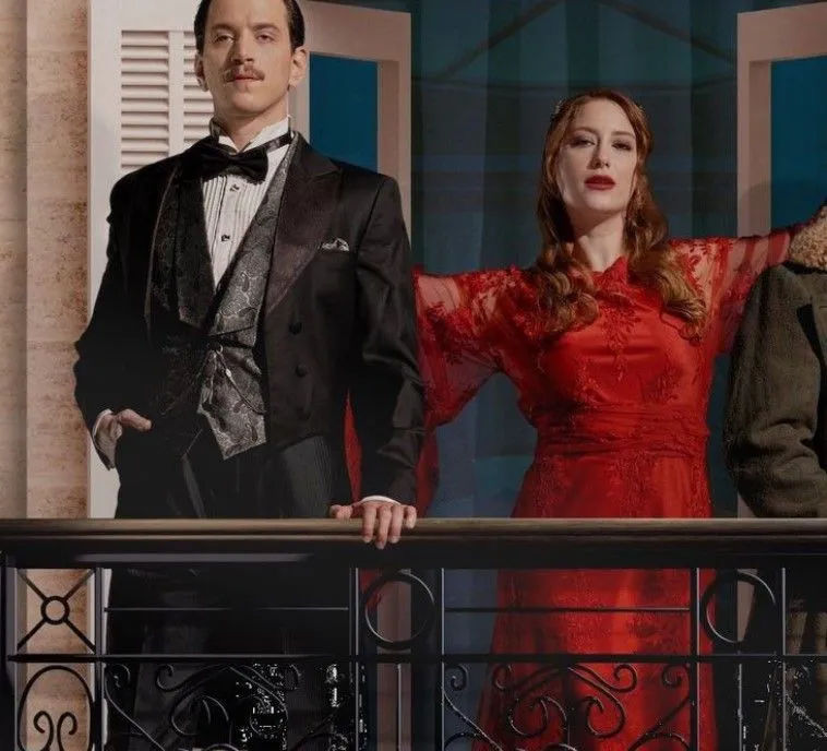 Lara Paşalı'dan Hazal Kaya'ya: Bu kadar benzemeleri şaka mı?