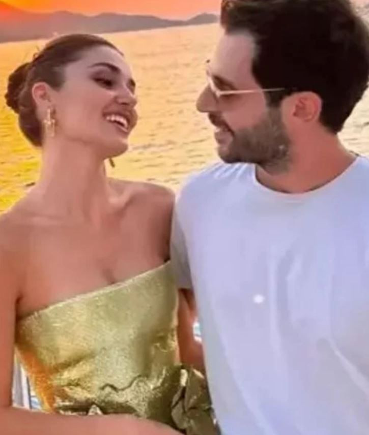 Hakan Sabancı'dan sevgilisi Hande Erçel ile Mikonos tatilinden paylaşım