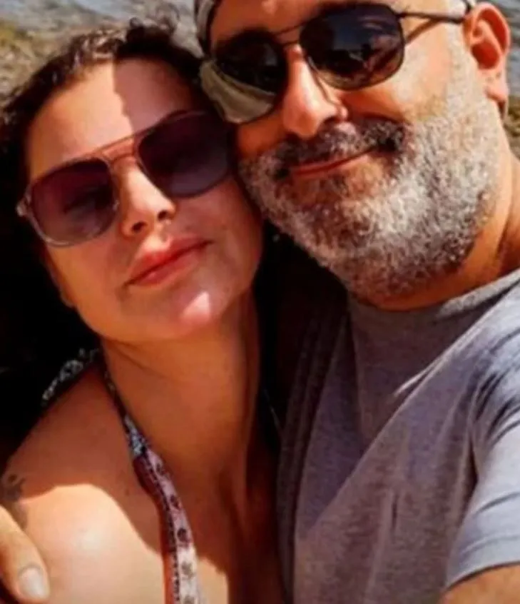 Nez ve Rüştü Onur Atilla'dan toplu taşımada yeni fotoğraflar geldi