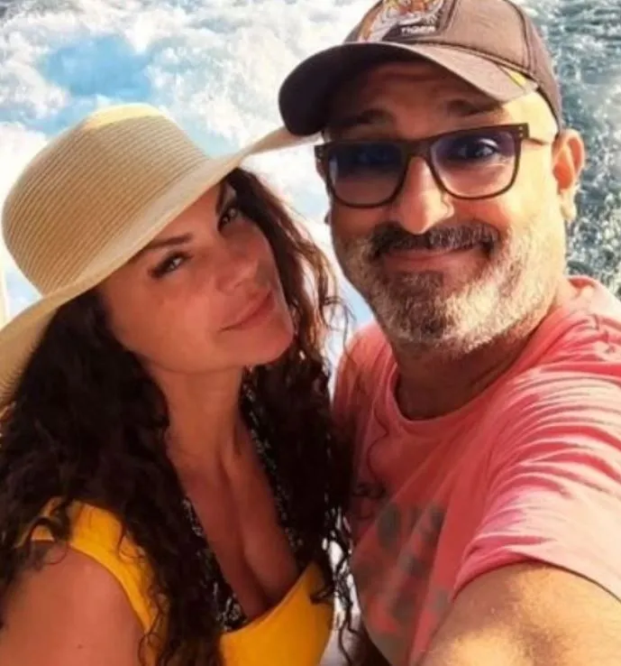 Nez ve Rüştü Onur Atilla'dan toplu taşımada yeni fotoğraflar geldi