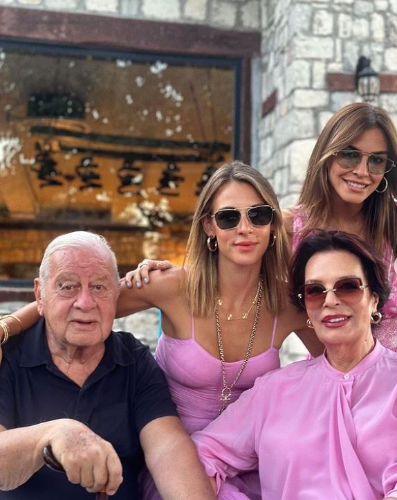 Neslişah Alkoçlar-Engin Altan Düzyatan çiftinin kızları Alara, 6 yaşına girdi