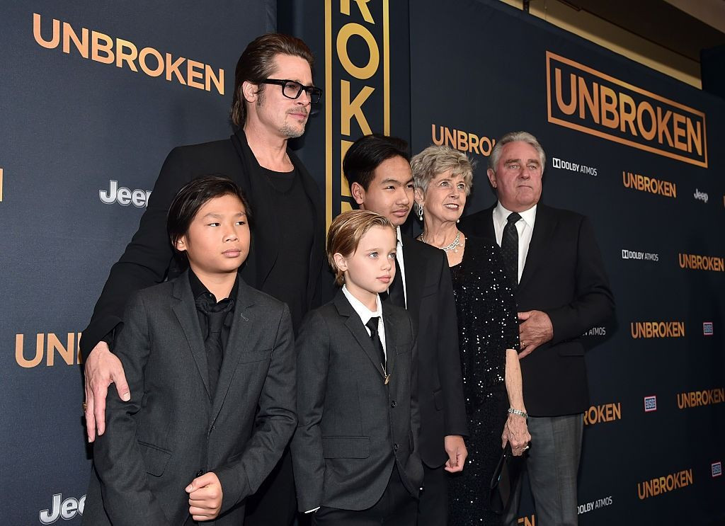 Angelina Jolie ve Brad Pitt'in kızı Shiloh, babasının soyadını bıraktı