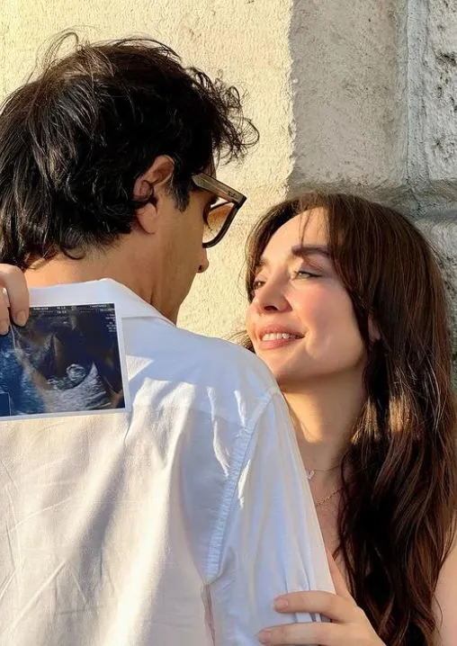Zeynep Tuğçe Bayat ile Cansel Elçin'in bebeğinin cinsiyeti belli oldu