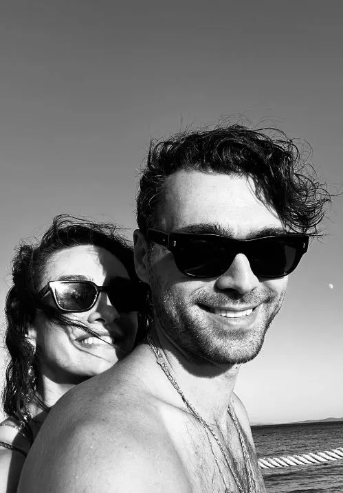 Birce Akalay ve sevgilisi Hakan Kurtaş'tan tatil pozları