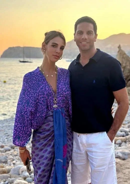 Aslışah Alkoçlar rotasını Mikonos'a çevirdi! Tatilden kareler paylaştı