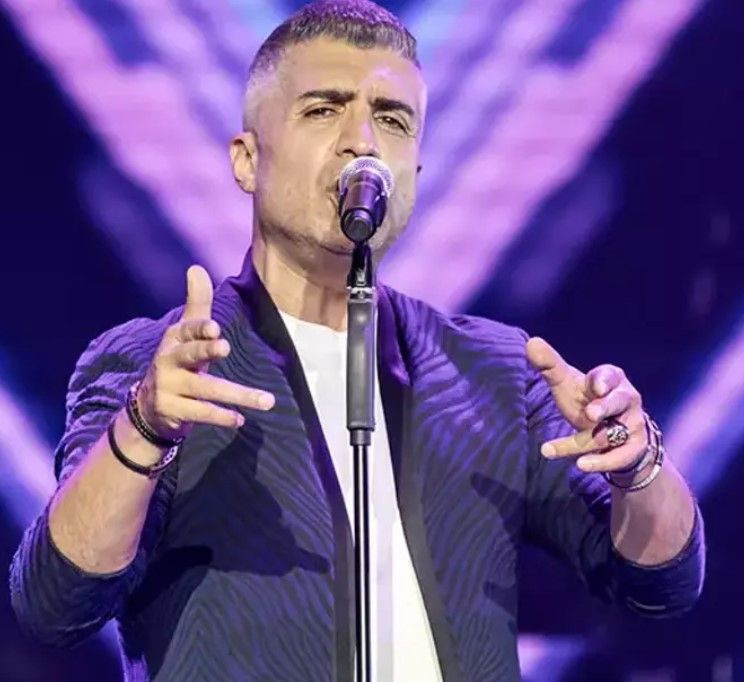 Özcan Deniz'den ailesine rest: Siz kaç aile ferdi tarafından ihanete uğradınız?