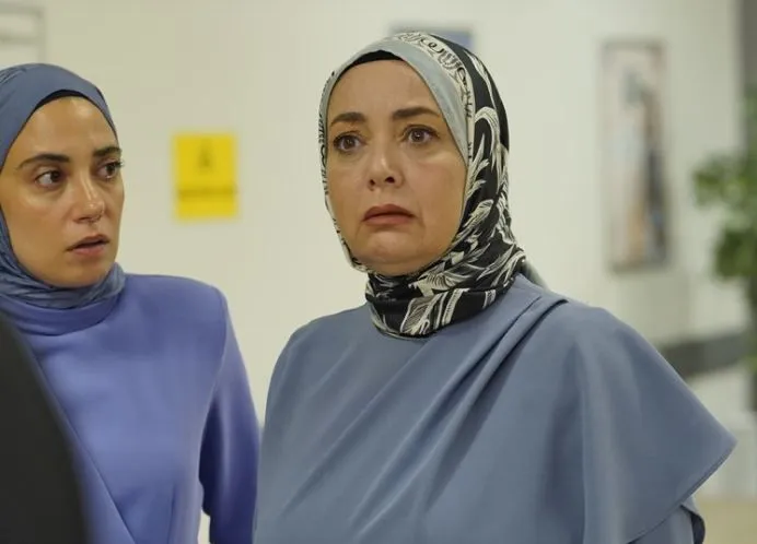 Kızılcık Şerbeti 67. bölümden yeni fotoğraflar yayınladı! Alev doğum yaparken ölüyor