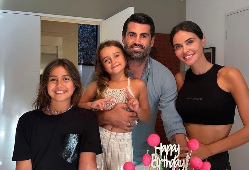 Volkan Demirel ve Zeynep Sever Demirel çiftinin üçüncü çocuklarının cinsiyeti belli oldu