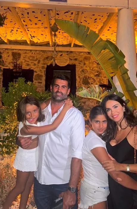 Volkan Demirel ve Zeynep Sever Demirel çiftinin üçüncü çocuklarının cinsiyeti belli oldu