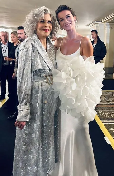 Bebek göründü! Pınar Deniz'den ilk hamilelik pozu