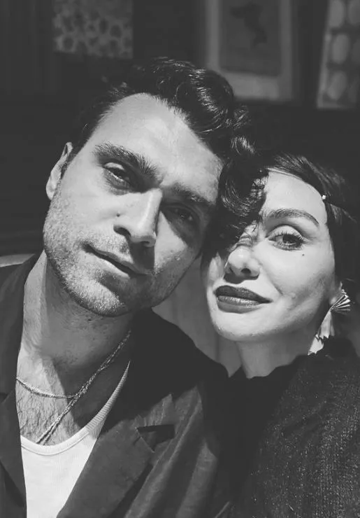 Birce Akalay ile aşk yaşayan Hakan Kurtaş, evlilik sorularına yanıt verdi