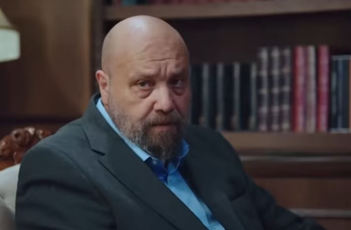 Kızılcık Şerbeti'nin yeni bölümünden 2. fragman: "Kendimi bir anda Fatih'le her zaman geldiğimiz kafede buldum"