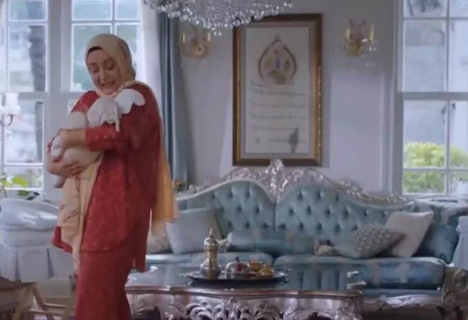 Kızılcık Şerbeti'nin yeni bölümünden 2. fragman: "Kendimi bir anda Fatih'le her zaman geldiğimiz kafede buldum"