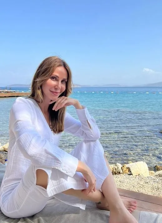 Demet Şener'den yeni Bodrum pozları: Yazı bitmeden yakaladık