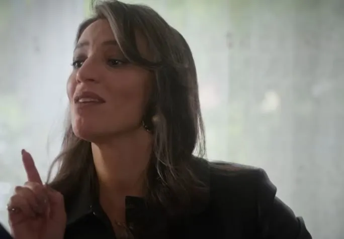 Bahar dizisinin yeni bölümünden ilk fragman: "Güven duyulmayan bir ilişkide olmayacağım"