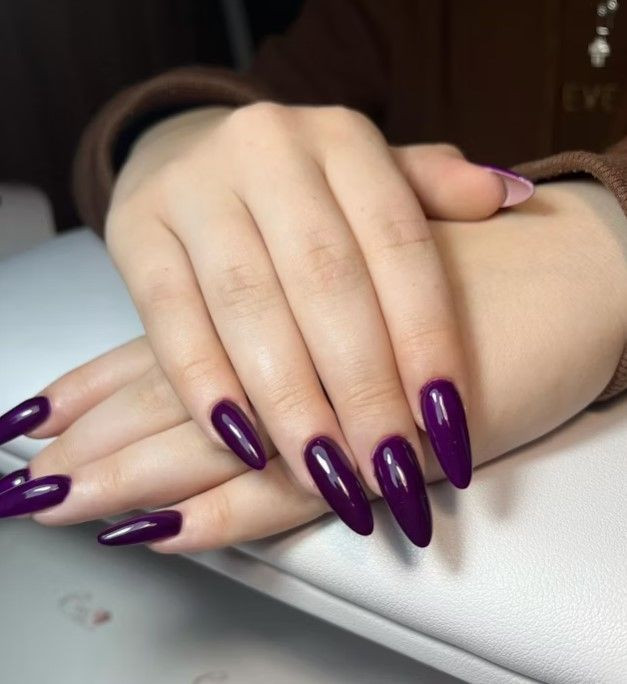 2025 kışının en trend 12 oje rengi