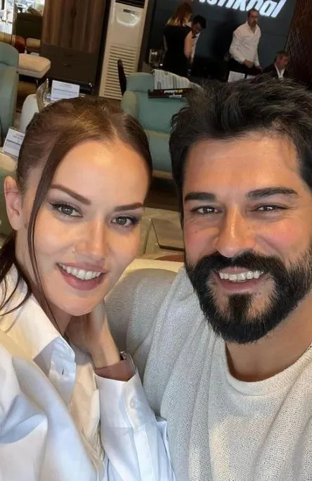 Fahriye Evcen ekranlara geri mi dönüyor? Yeni karavan pozları gündem oldu