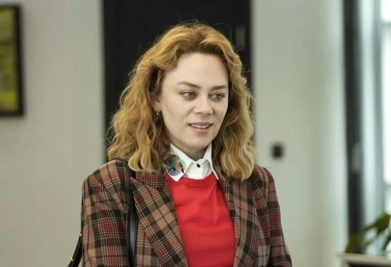 Bahar dizisinin Süreyya'sı Büşra Pekin diziden ayrılıyor mu?