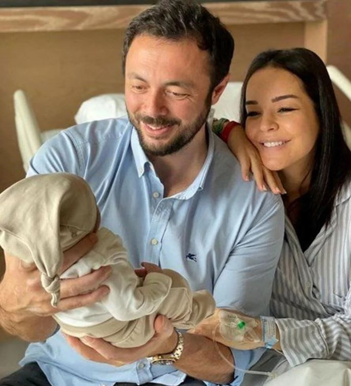 6 yıllık evlilik bugün bitti... Bengü ile Selim Selimoğlu boşandı