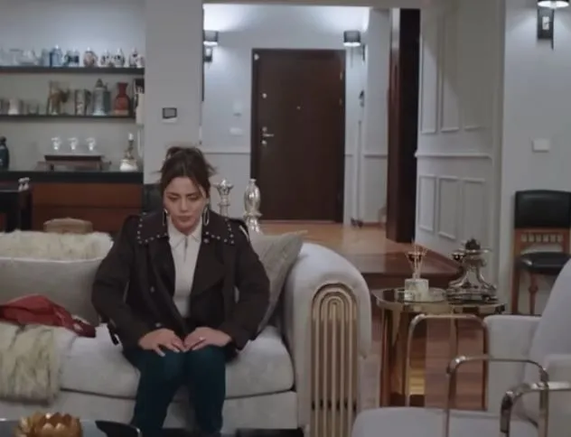 Kızılcık Şerbeti'nin yeni bölümünden 2. fragman:  "Ben Fatih'i değil, sadece o duyguyu özlüyorum..."