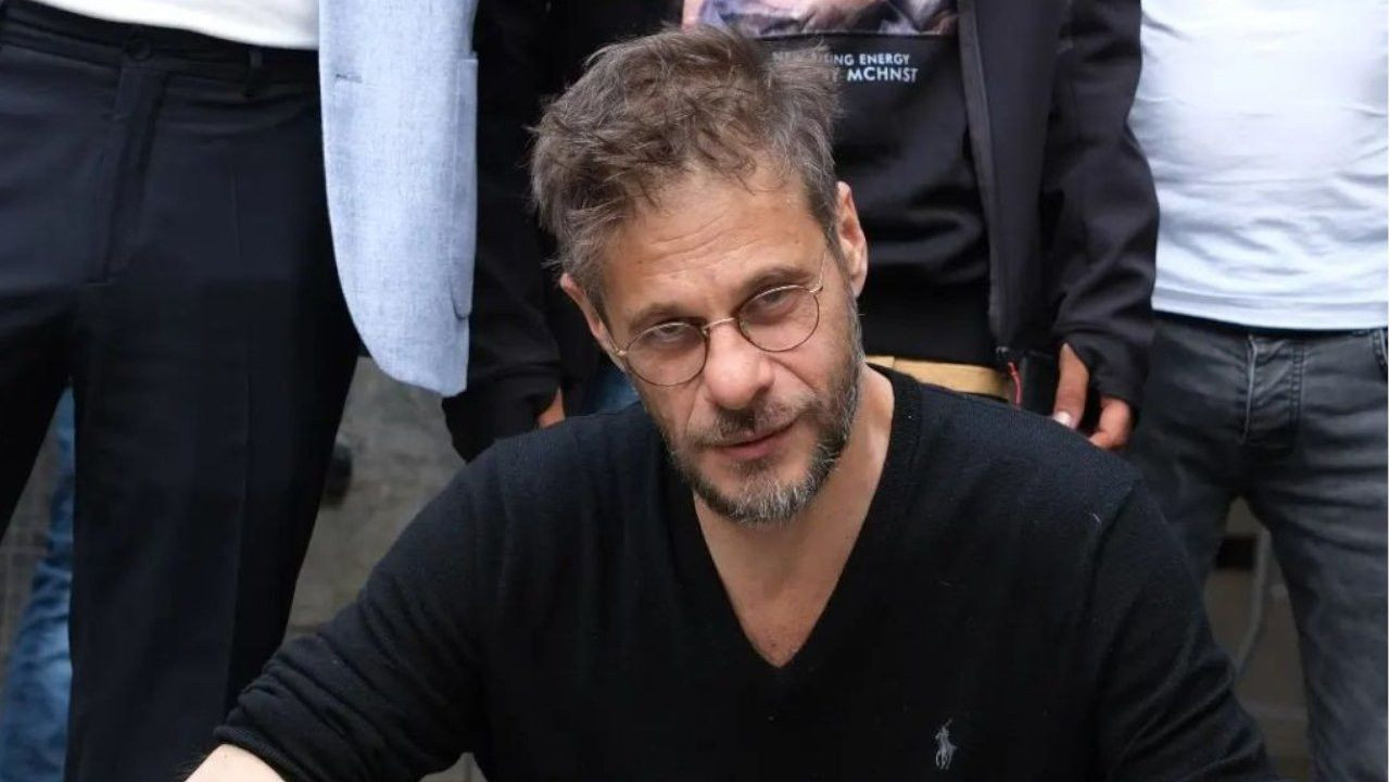 Barış Manço'yu canlandıracak Ekin Koç: Korkuyorum