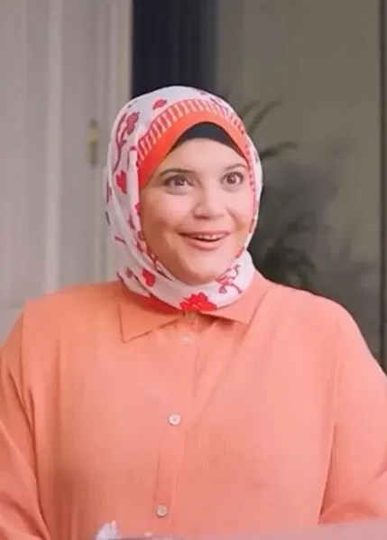 Kızılcık Şerbeti'nin Nilay'ı Feyza Civelek annesiyle pozunu paylaştı