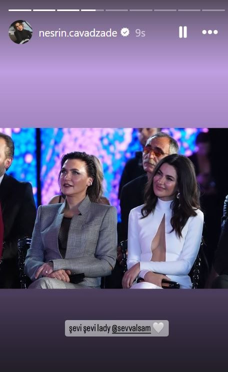 Nesrin Cavadzade ödül törenindeki beyaz elbisesi ile dikkat çekti
