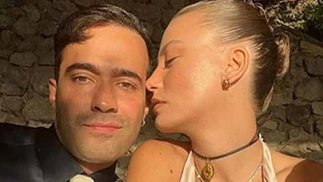 Serenay Sarıkaya ve Mert Demir barıştı mı?