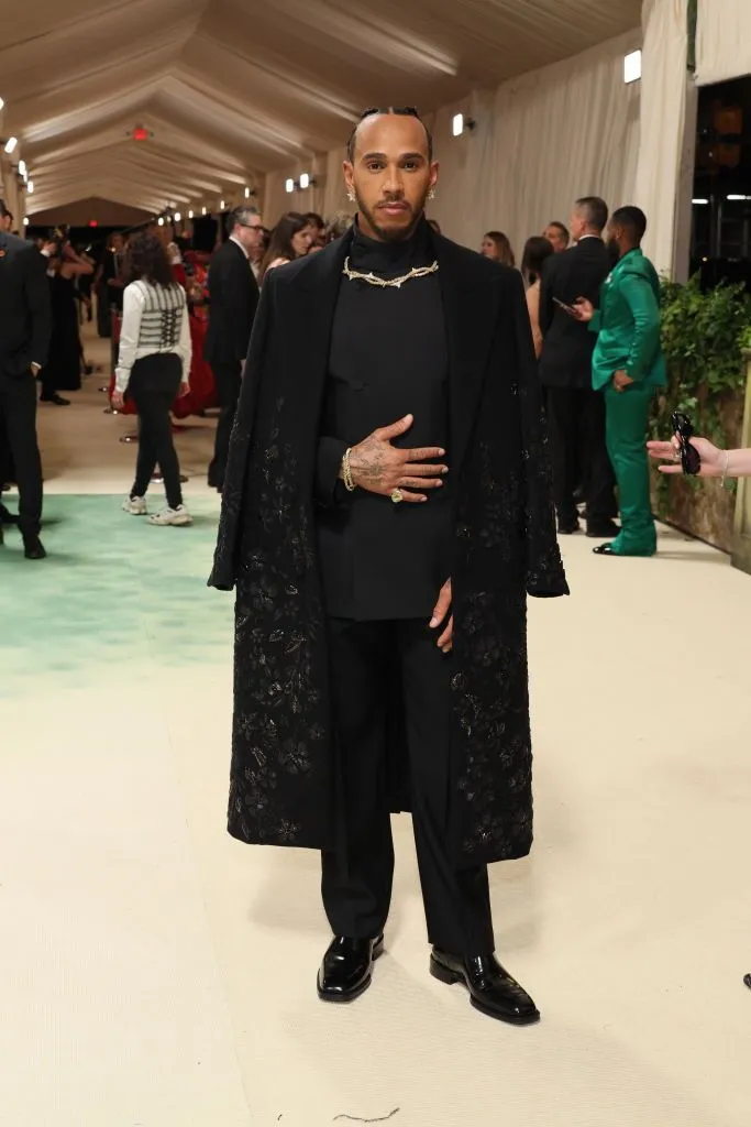 Sofia Vergara ile Lewis Hamilton'ın aşk yaşadığı iddia edildi