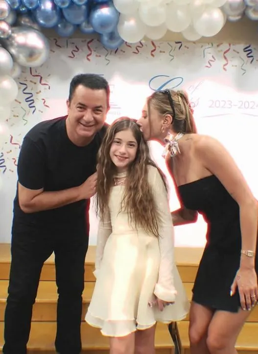 Şeyma Subaşı'dan dikkat çeken açıklamalar: "Ben bir kere aşık oldum, o yüzden Melisa oldu" Şeyma Subaşı'dan dikkat çeken açıklamalar: "Ben bir kere aşık oldum, o yüzden Melisa oldu"