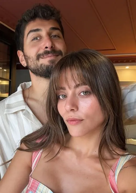 Sıla Türkoğlu ve sevgilisi Ata Ayyıldız'dan yeni romantik kareler