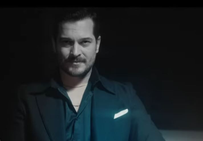Eşref Rüya dizisinin tanıtımı yayınlandı! Demet Özdemir sesiyle büyüledi
